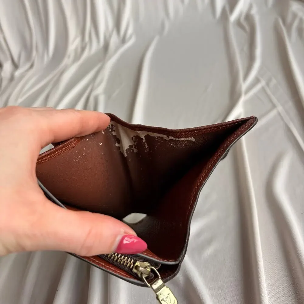 Louis Vuitton Monogram Snap Closure Bifold Wallet - Zip Coin Pocket
